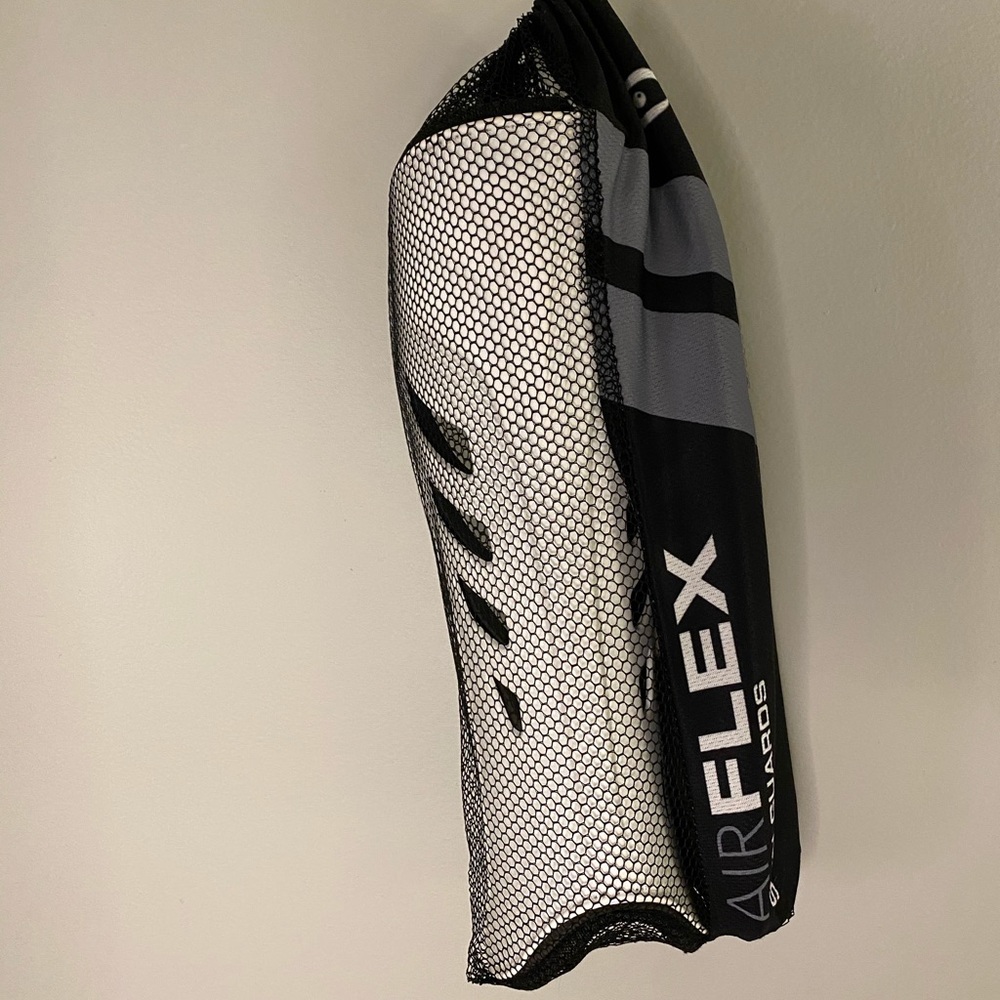 Harrow Shinguards✨